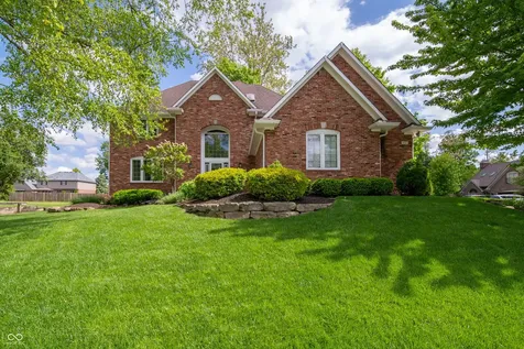 9011 Anchor Bay Drive Indianapolis IN 46236