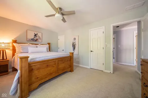 9011 Anchor Bay Drive Indianapolis IN 46236