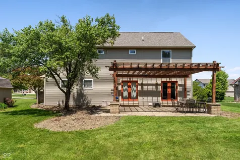227 Shepherd Court Greenfield IN 46140