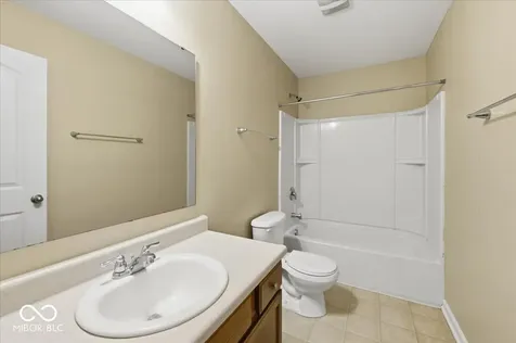 12679 Old Pond Road Noblesville IN 46060