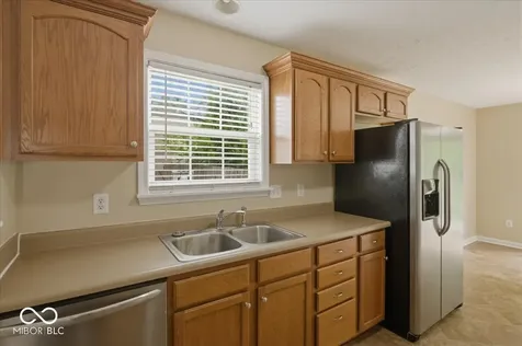 12679 Old Pond Road Noblesville IN 46060