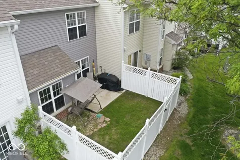 524 Carroll Drive Westfield IN 46074
