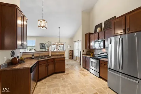 2494 Burgundy Way Plainfield IN 46168
