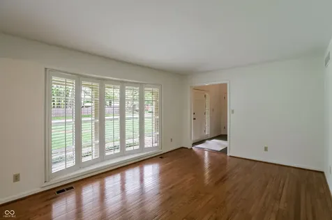7363 Johnson Road Indianapolis IN 46250