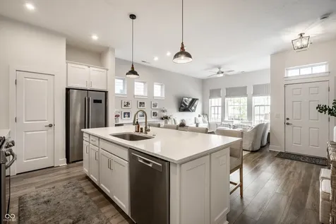 532 Steinbeck Place Carmel IN 46032