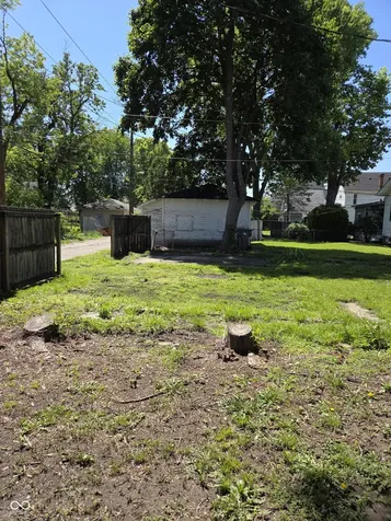 143 W 35th Street Indianapolis IN 46208