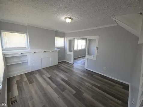 143 W 35th Street Indianapolis IN 46208