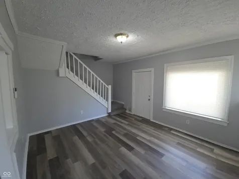 143 W 35th Street Indianapolis IN 46208