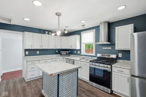 2520 W 60th Street Indianapolis IN 46228