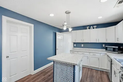 2520 W 60th Street Indianapolis IN 46228
