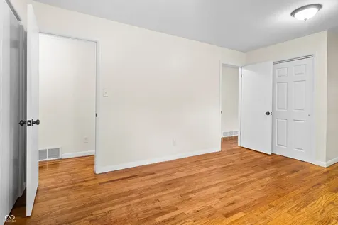 6838 Hague Road Indianapolis IN 46256