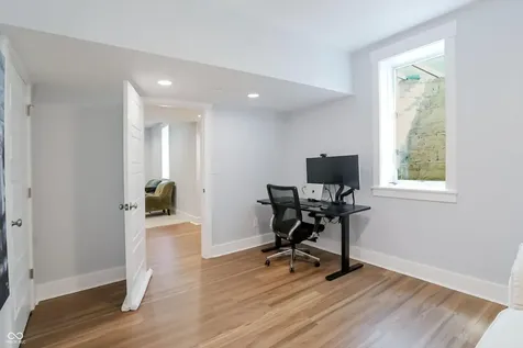 10472 Lower Garden Way Zionsville IN 46077