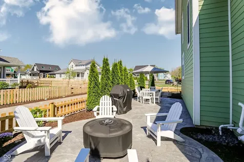 10472 Lower Garden Way Zionsville IN 46077