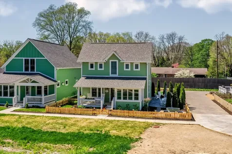 10472 Lower Garden Way Zionsville IN 46077
