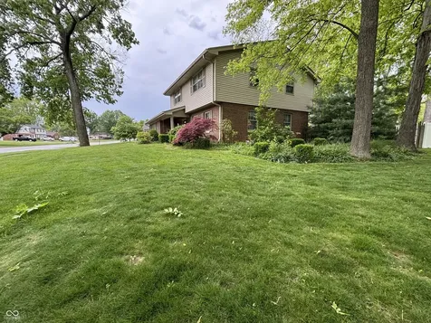 1525 South Drive Columbus IN 47201