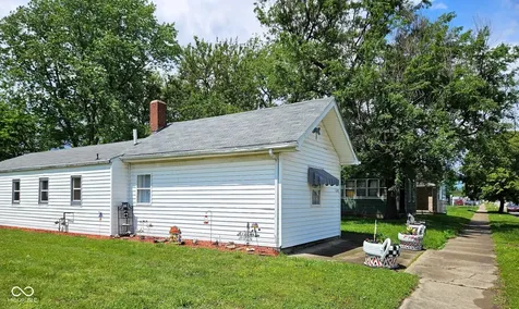 1220 N 13th Street Terre Haute IN 47807