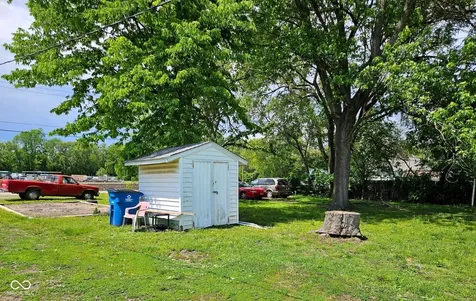 1220 N 13th Street Terre Haute IN 47807