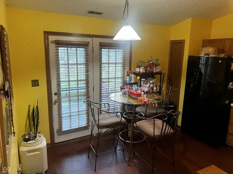 6639 Chipping Court Indianapolis IN 46268