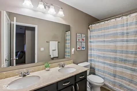 133 Bentree Boulevard Danville IN 46122