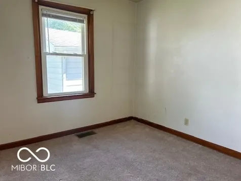 220 E 34th Street Anderson IN 46013
