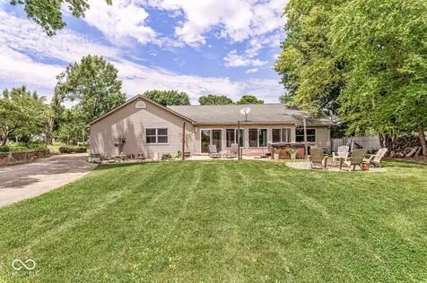 239 Bloomington Pike Morgantown IN 46160