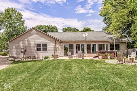 239 Bloomington Pike Morgantown IN 46160