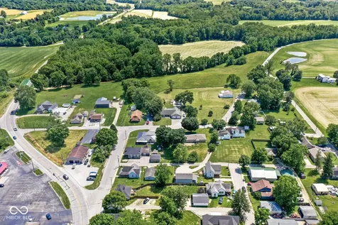 239 Bloomington Pike Morgantown IN 46160
