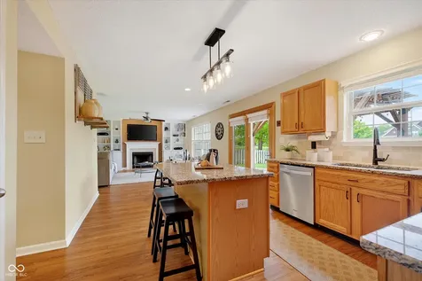 11711 Sand Creek Boulevard Fishers IN 46037