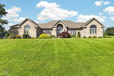 675 N Auburn Ridge Drive Linton IN 47441