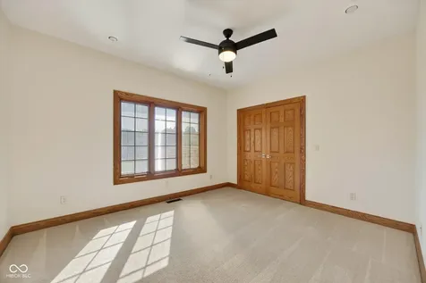 675 N Auburn Ridge Drive Linton IN 47441