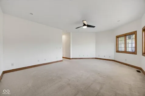 675 N Auburn Ridge Drive Linton IN 47441