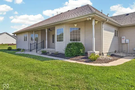 675 N Auburn Ridge Drive Linton IN 47441