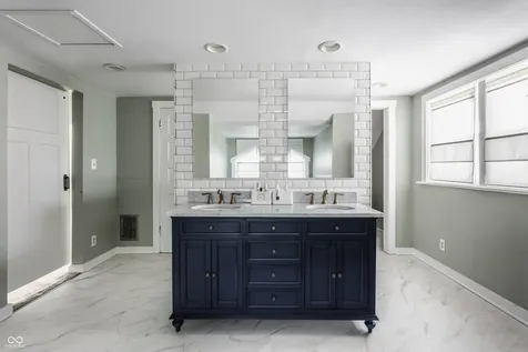 3058 N Washington Boulevard Indianapolis IN 46205