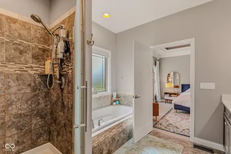 3831 Sycamore Bend Court Columbus IN 47203