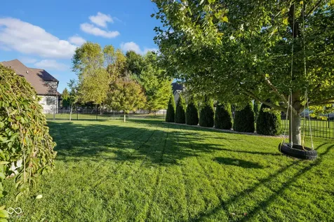 3831 Sycamore Bend Court Columbus IN 47203