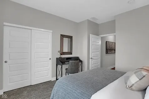 2367 Red Squirrel Way Zionsville IN 46077