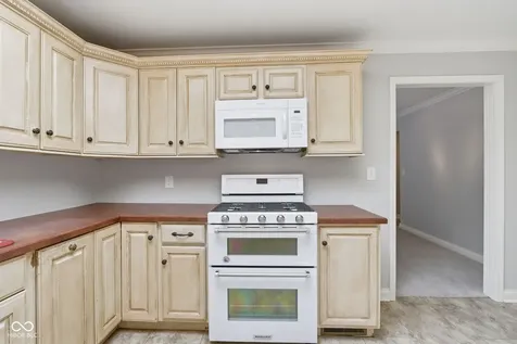 13545 West Road Carmel IN 46074
