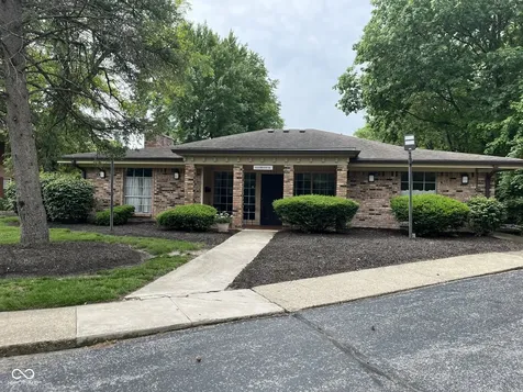 4227 Greenway Drive Indianapolis IN 46220