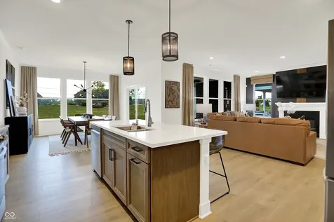 2381 Red Squirrel Way Zionsville IN 46077