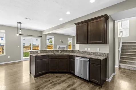 2064 Shadow Creek Boulevard Columbus IN 47201