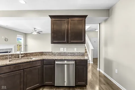 2064 Shadow Creek Boulevard Columbus IN 47201