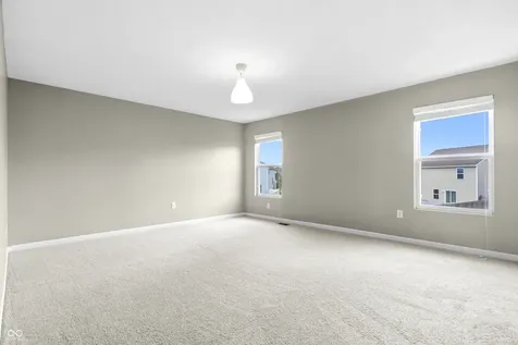 2064 Shadow Creek Boulevard Columbus IN 47201