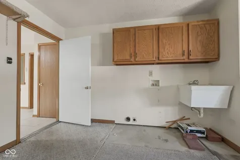 7947 Bentley Commons Drive Indianapolis IN 46259
