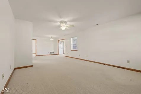 7947 Bentley Commons Drive Indianapolis IN 46259
