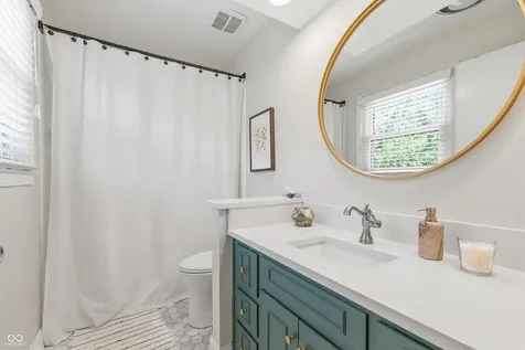 10716 W Lakeshore Drive Carmel IN 46033