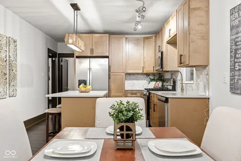 3737 Hillside Avenue Indianapolis IN 46218