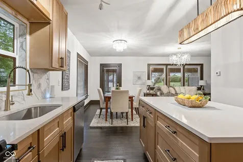 3737 Hillside Avenue Indianapolis IN 46218