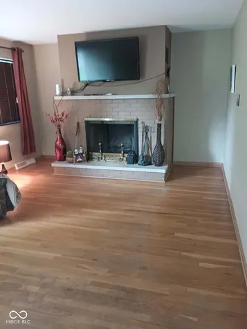 120 W Banta Road Indianapolis IN 46217