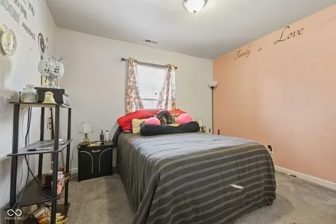 1848 N Livingston Avenue Indianapolis IN 46222