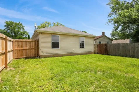 1848 N Livingston Avenue Indianapolis IN 46222